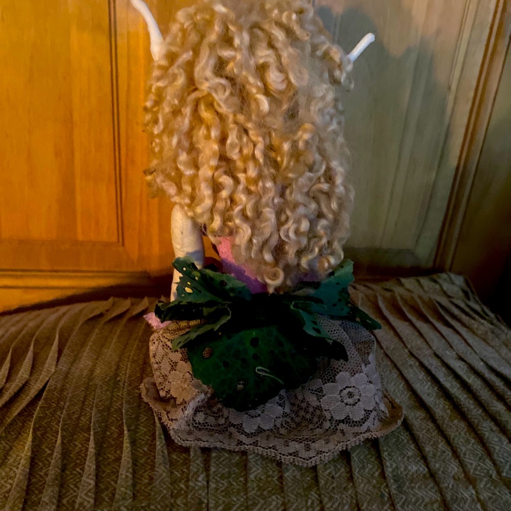 Doll - Picture 5 of 5